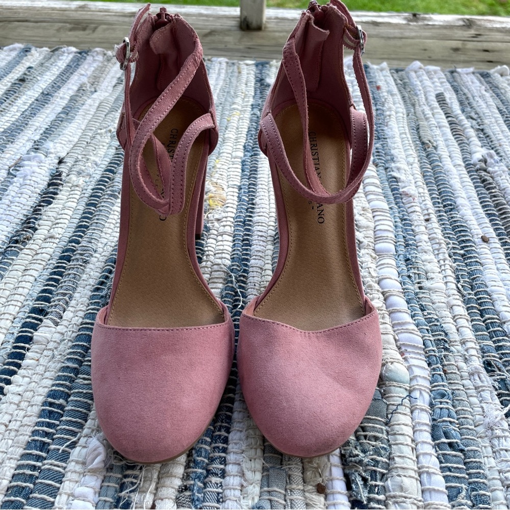 Christian Siriano Women's Pink Cross Strap Heel